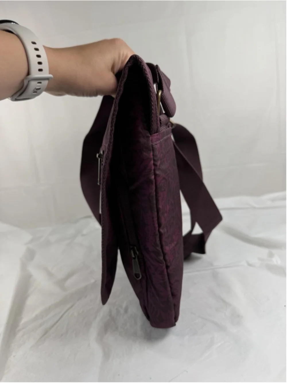 Eddie Bauer Connect Tech Crossbody Bag Burgundy leaf print Travel Tablet Purse
